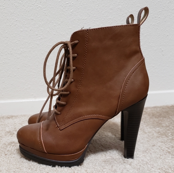 Forever 21 Shoes - Forever 21 boot heels